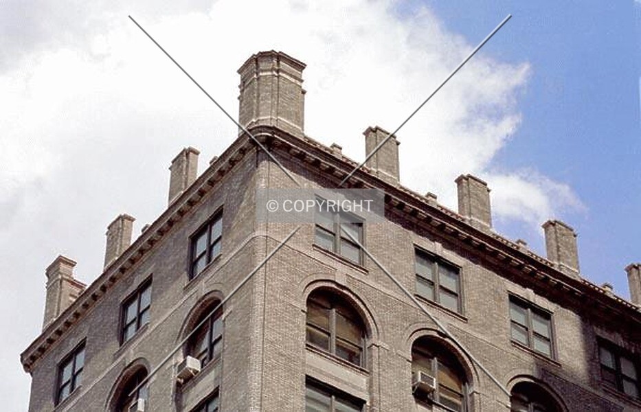 Photo 961-748-335