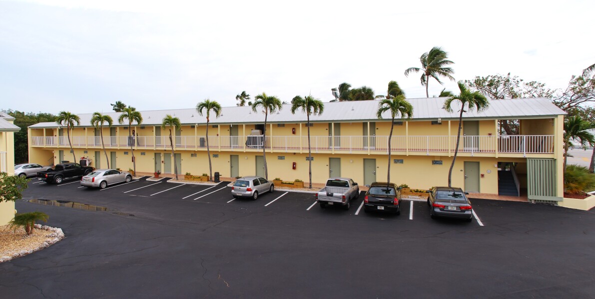 Best Western Key Ambassador Resort Inn Guest House 3