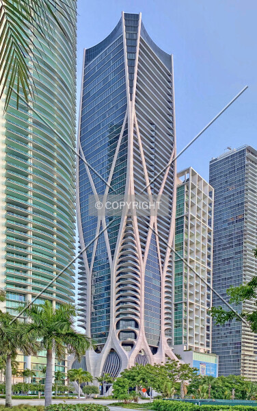 Photo 968-043-318