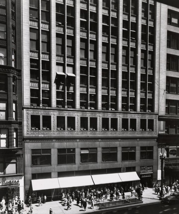 Vintage view from the northwest of the lower stories facing State Street dated circa 1915
