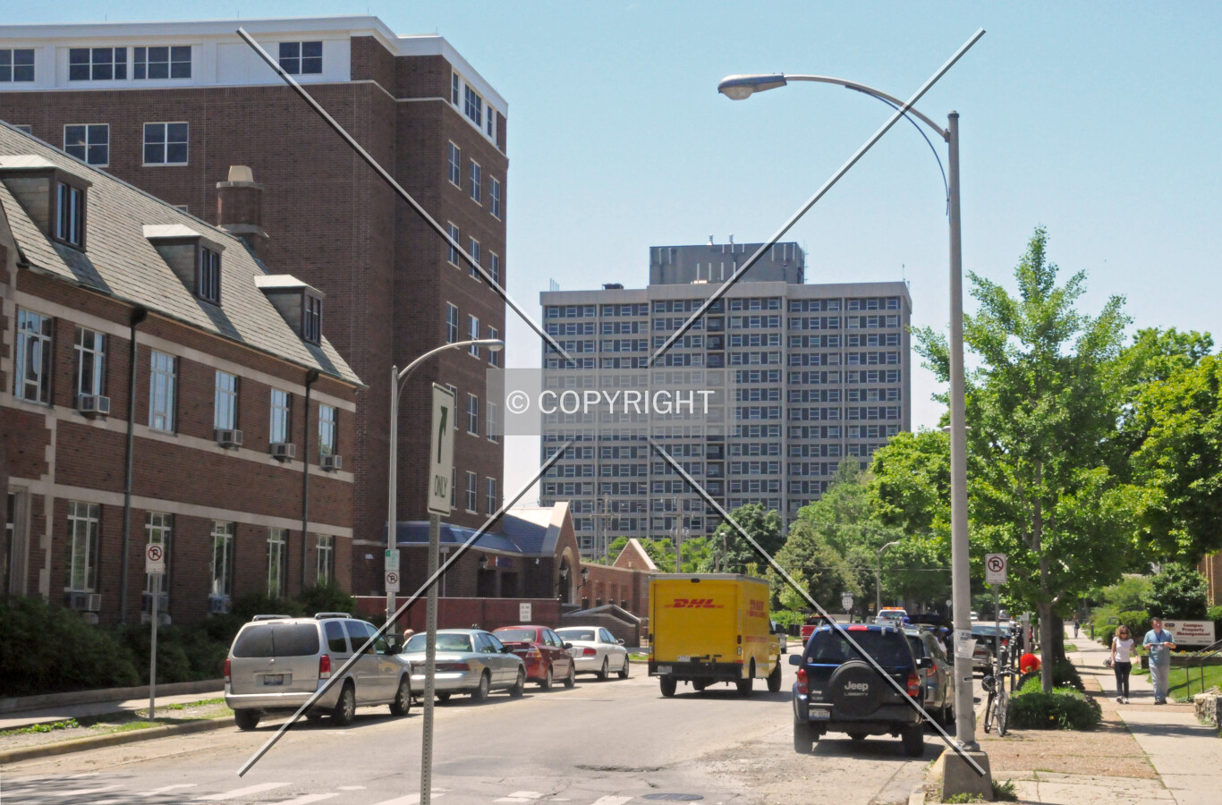 Looking west along Chalmers Street
