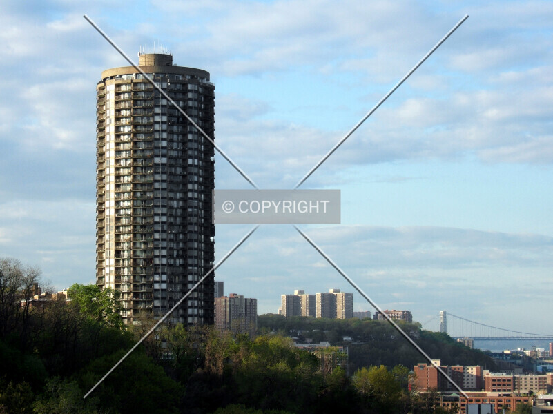 Stonehenge Apartments