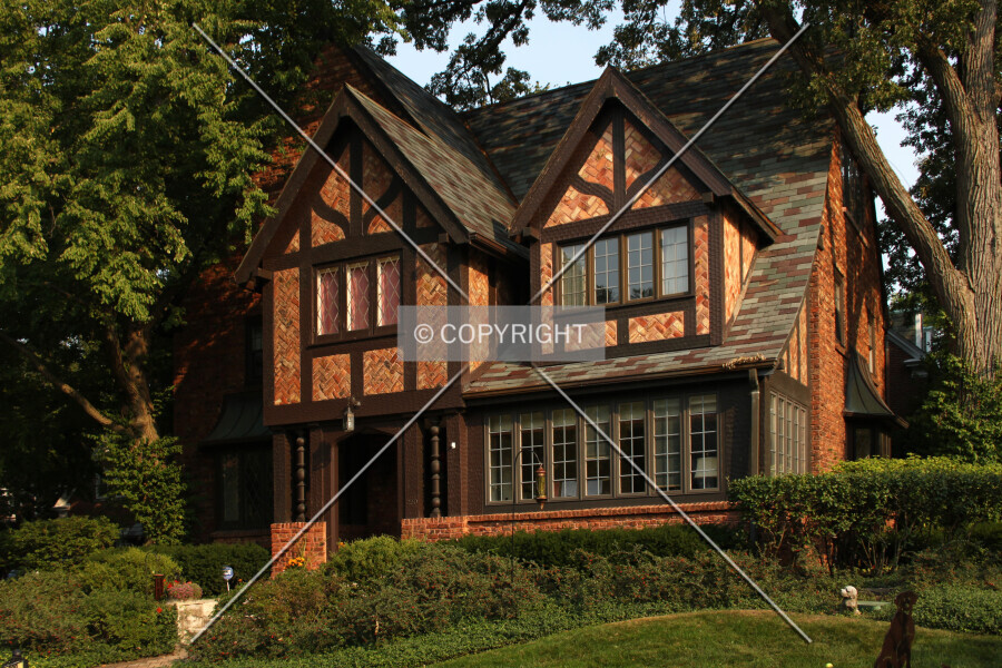 220 Woodstock Avenue