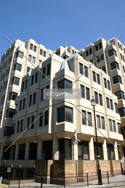Photo 982-195-059