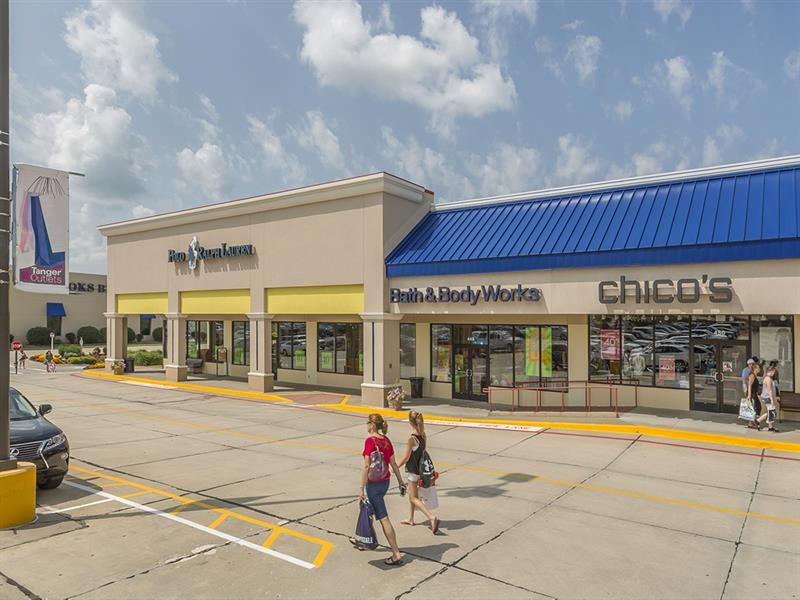 Tanger Factory Outlet Center - Building 400