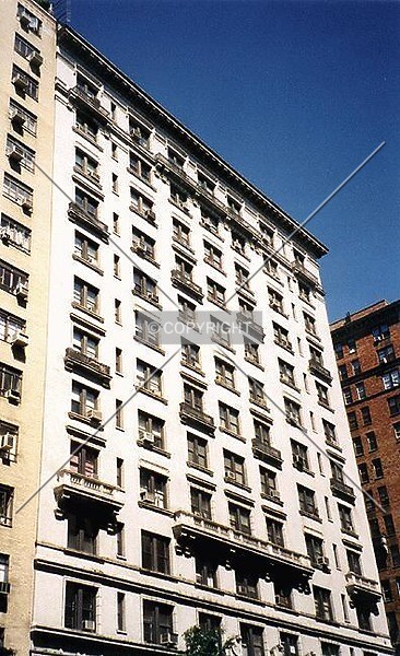 Photo 984-867-826