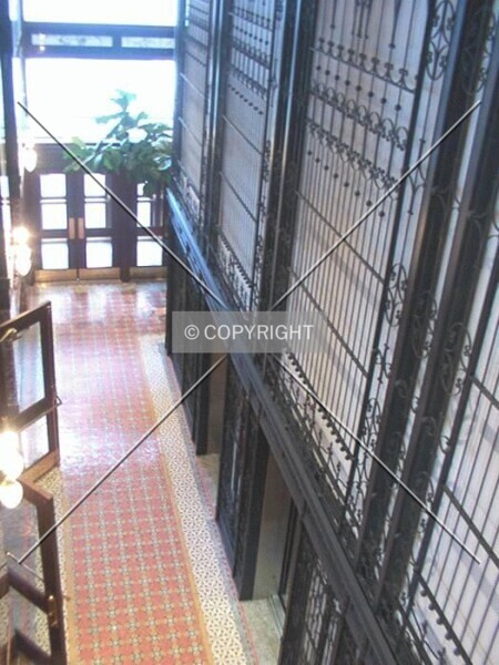 Photo 987-383-855