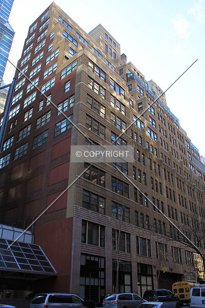 Photo 988-599-852