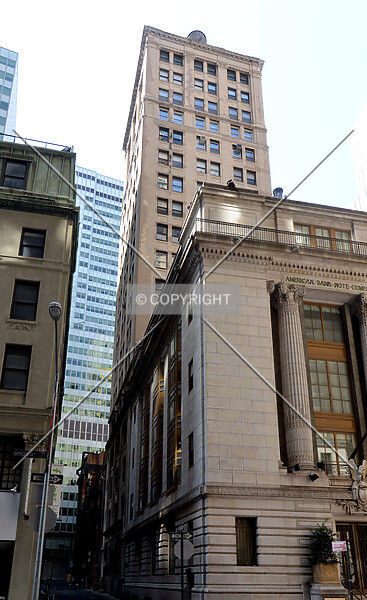 Photo 990-201-761