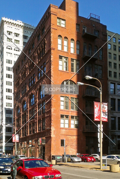 Photo 991-182-663