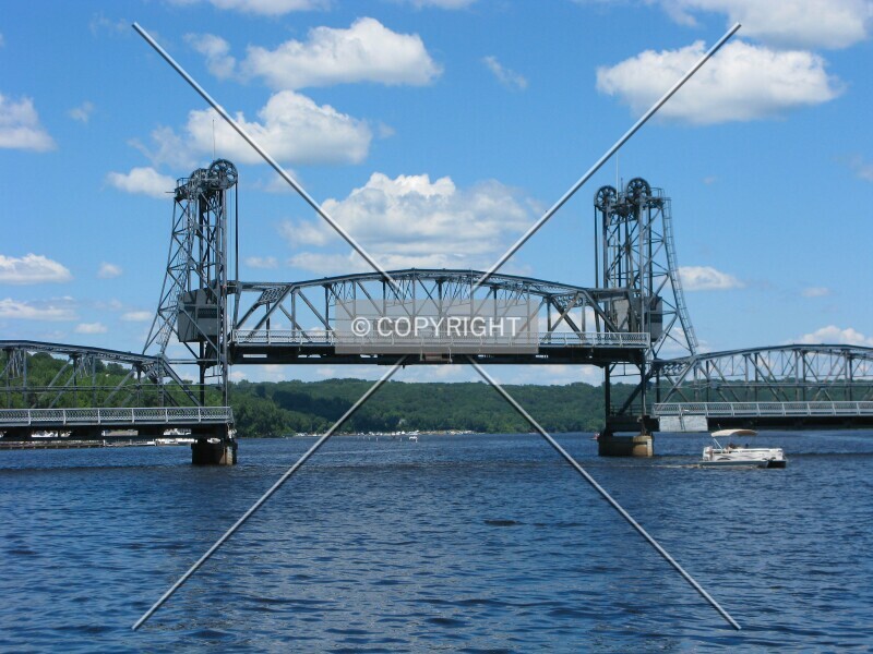 Photo 992-759-826