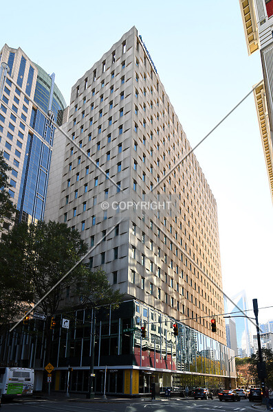 Photo 996-986-815