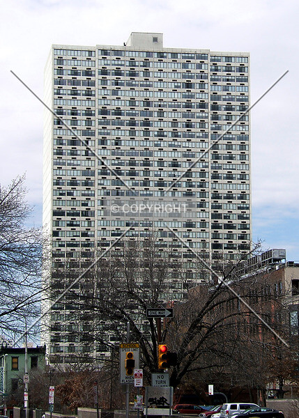 Photo 999-448-982