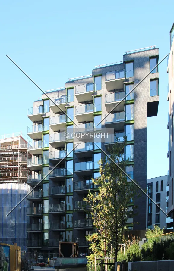 Ful height view from the south