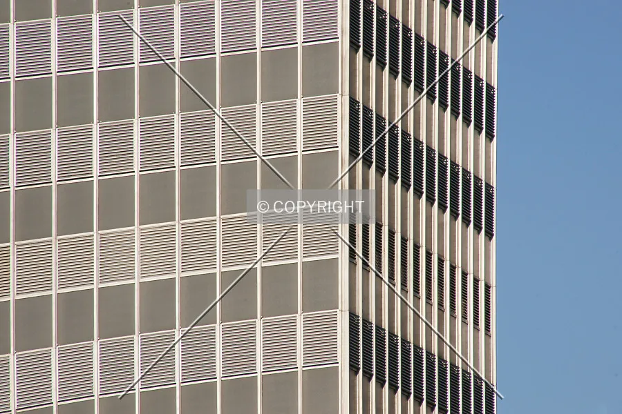 Photo 100-395-740