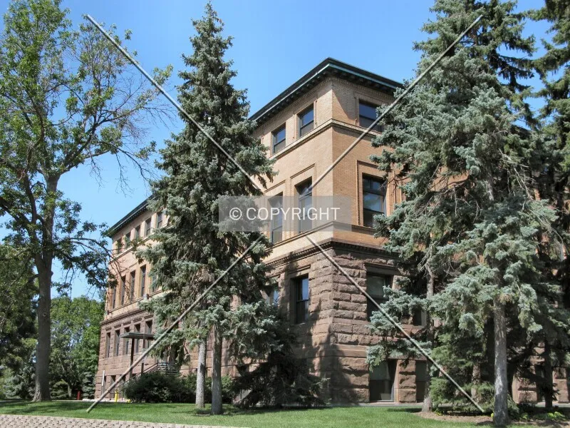 Photo 100-585-326
