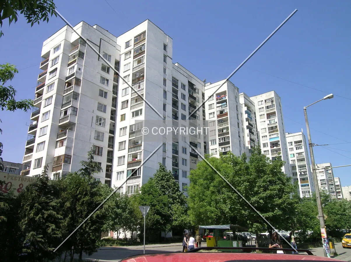 Photo 100-716-428