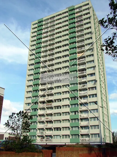 Photo 100-838-203