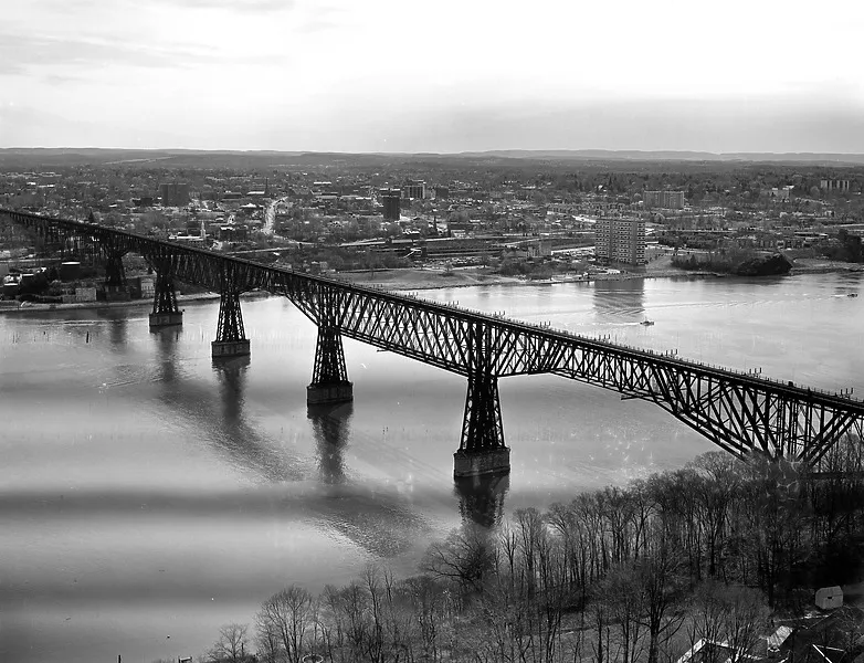 Photo 101-222-379