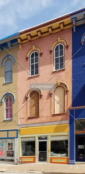 Photo 101-326-810