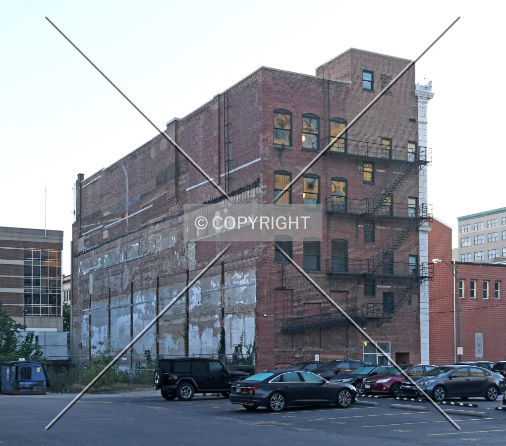 Photo 010-147-406