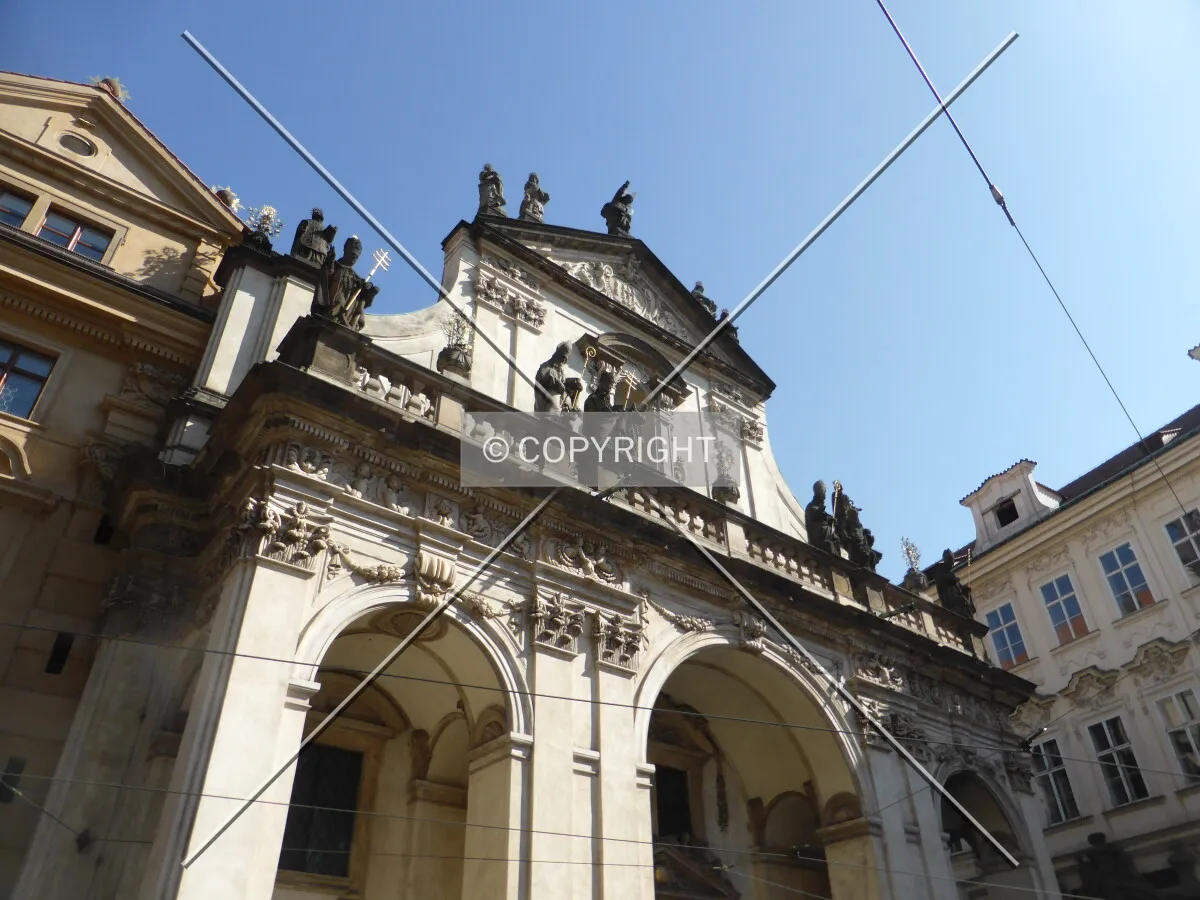Photo 101-674-825
