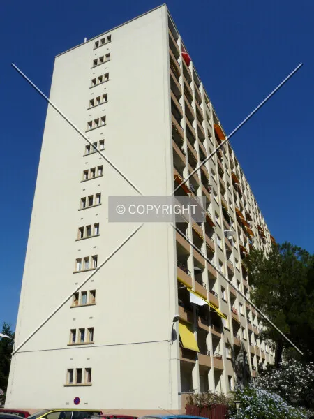 Photo 101-923-429