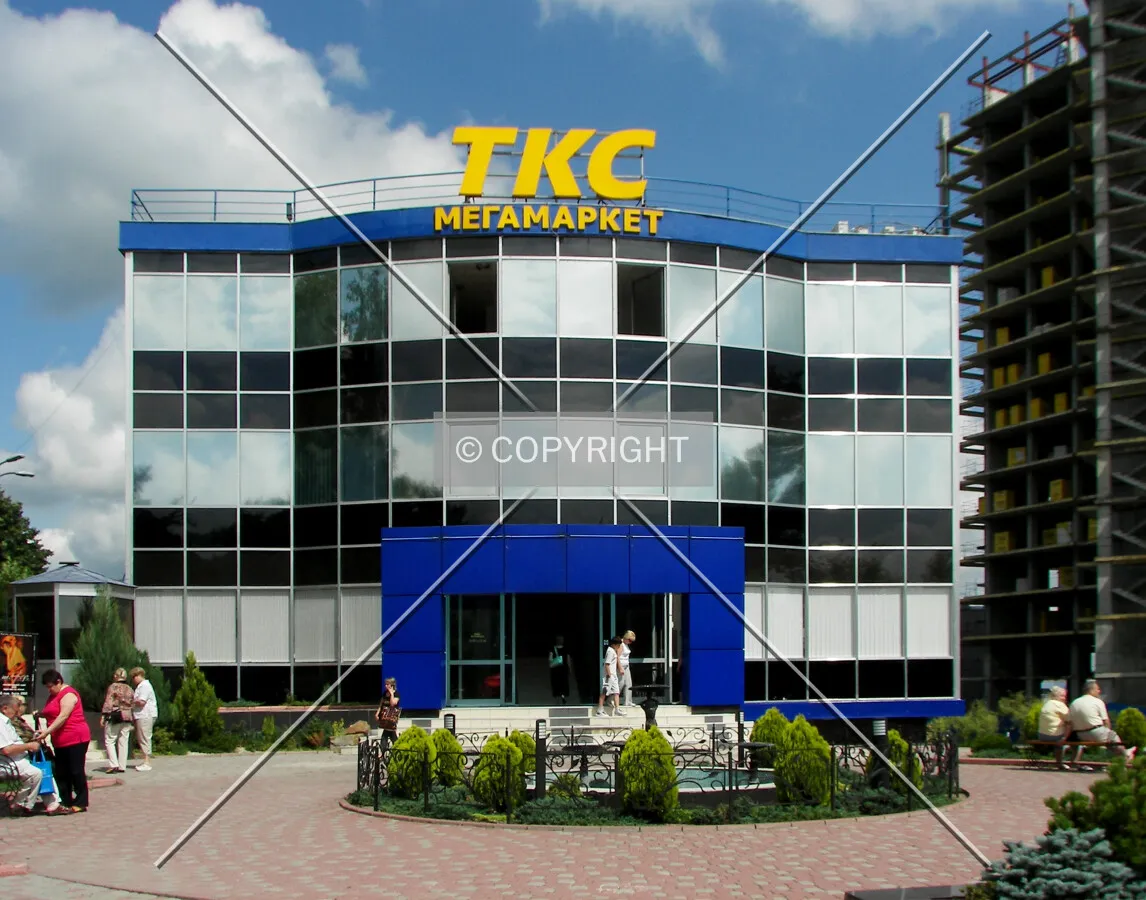 South side seen from Sukhovolya Street