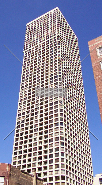 Photo 010-240-637