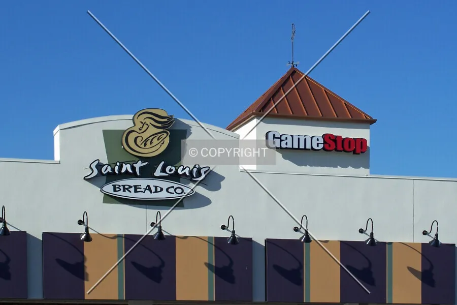 Photo 102-653-799