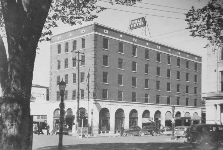 Vintage 1940s view
