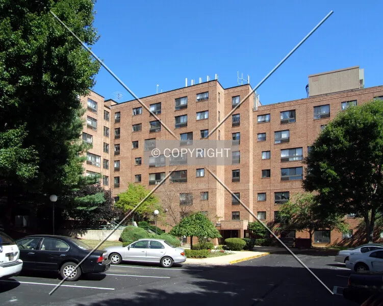 Photo 103-230-079