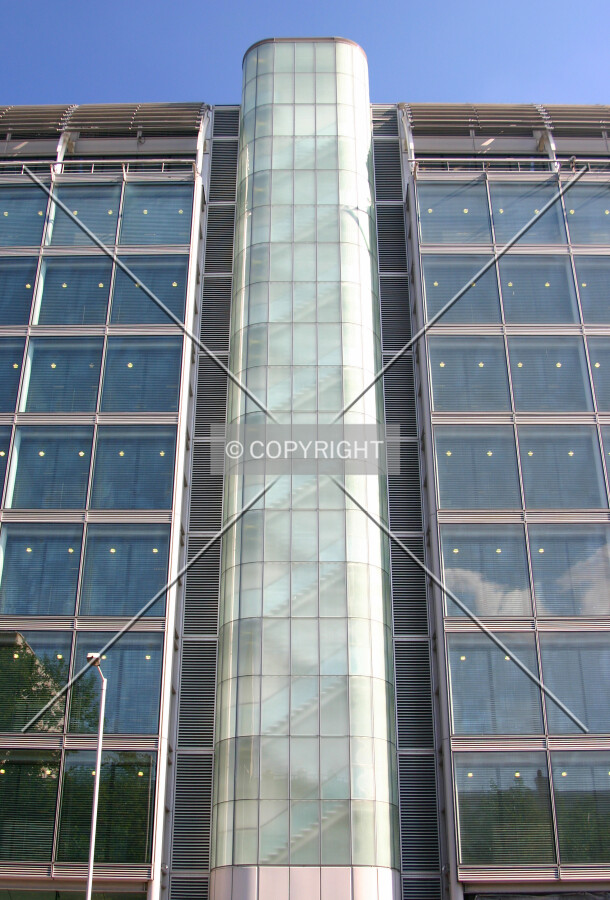 North façade and transluscent stairwell from Euston Road