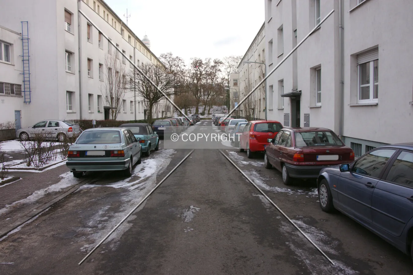 Photo 103-815-344