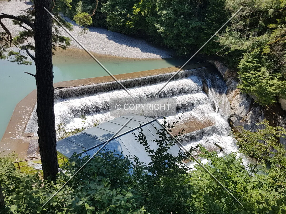 Photo 104-149-627