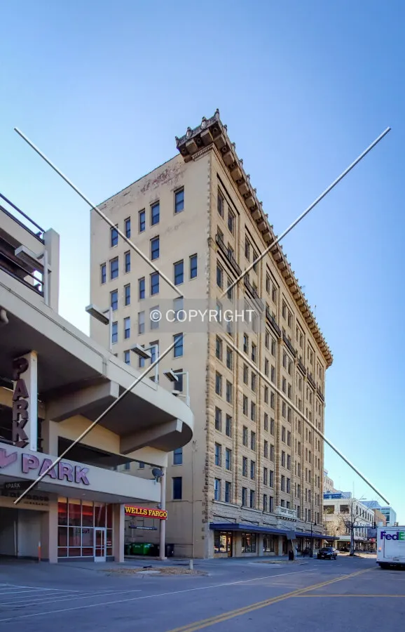 Photo 105-110-585