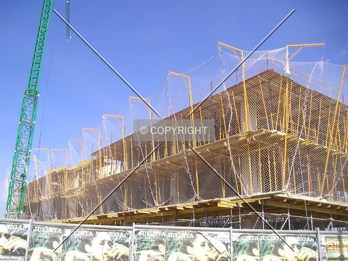 Close view of the rising structure