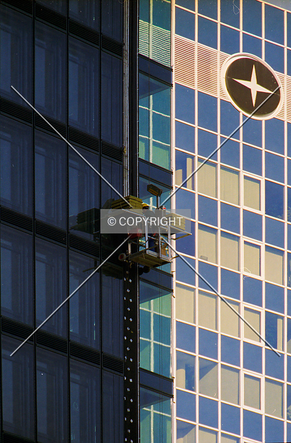 Photo 105-344-512