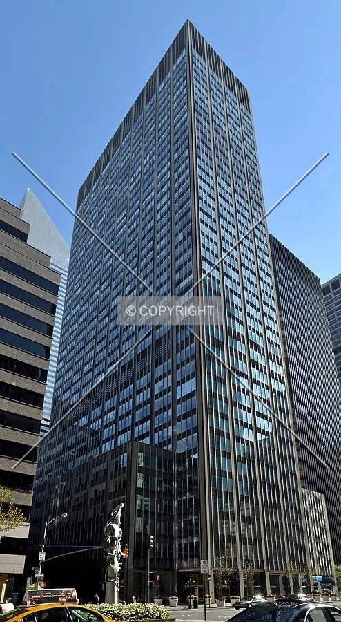 View from the northwest at 54th Street and Park Avenue