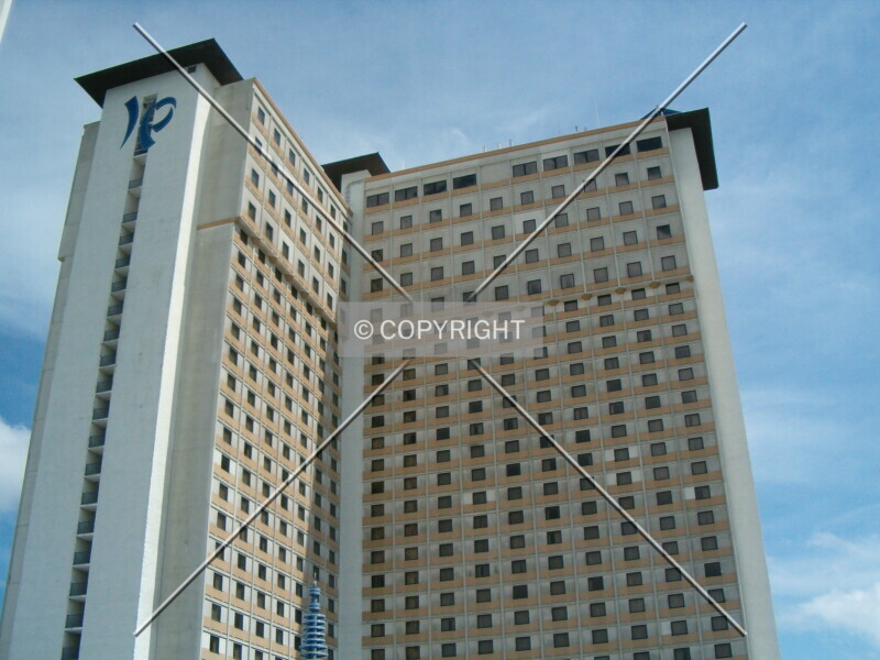 Photo 105-791-232