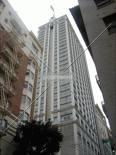 Photo 105-862-921