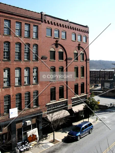 Photo 106-290-558