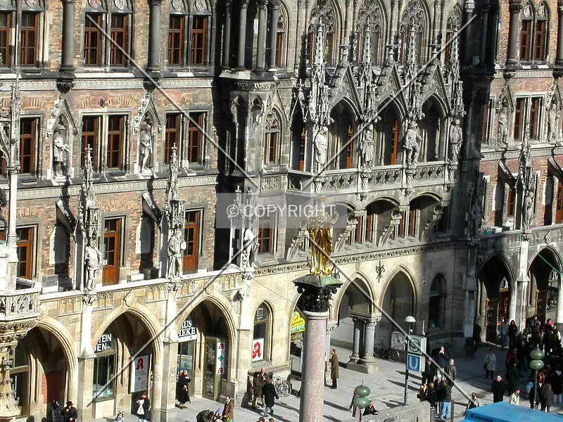 Photo 106-352-440