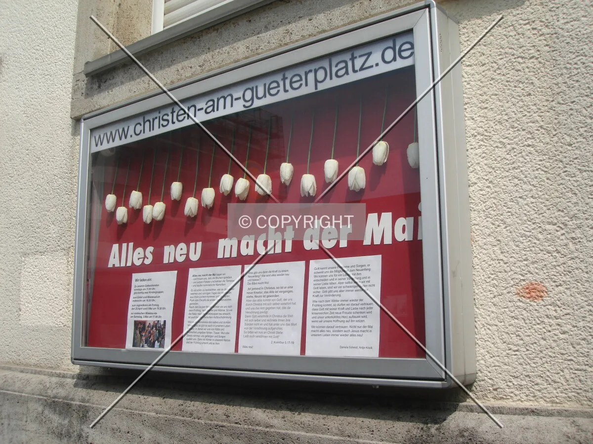 Sign fixed to the facade