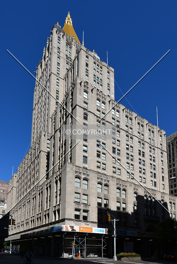 View from the southeast at Park Avenue and 26th Street