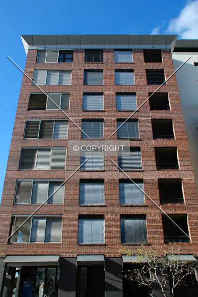 Photo 107-380-230