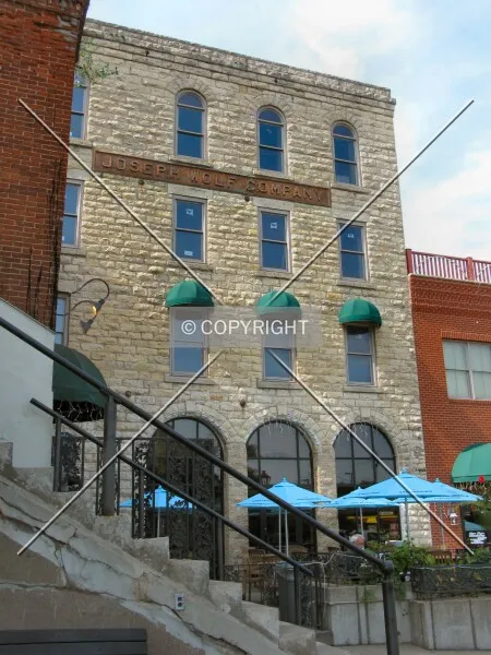 Photo 107-814-477