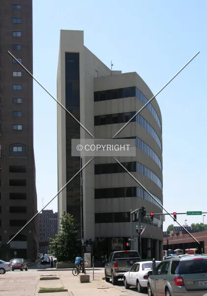 Photo 107-988-655
