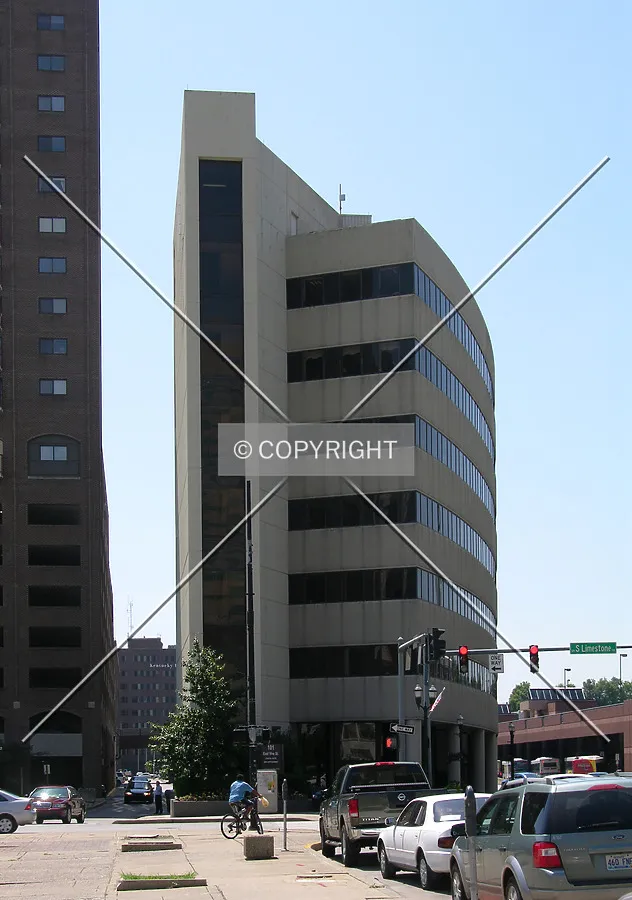 From West Vine Street to the northwest