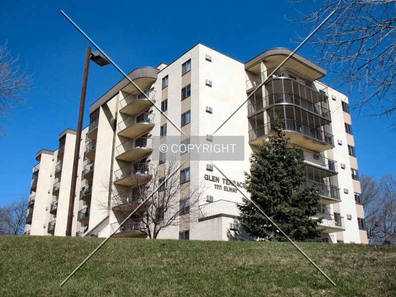Photo 108-354-021